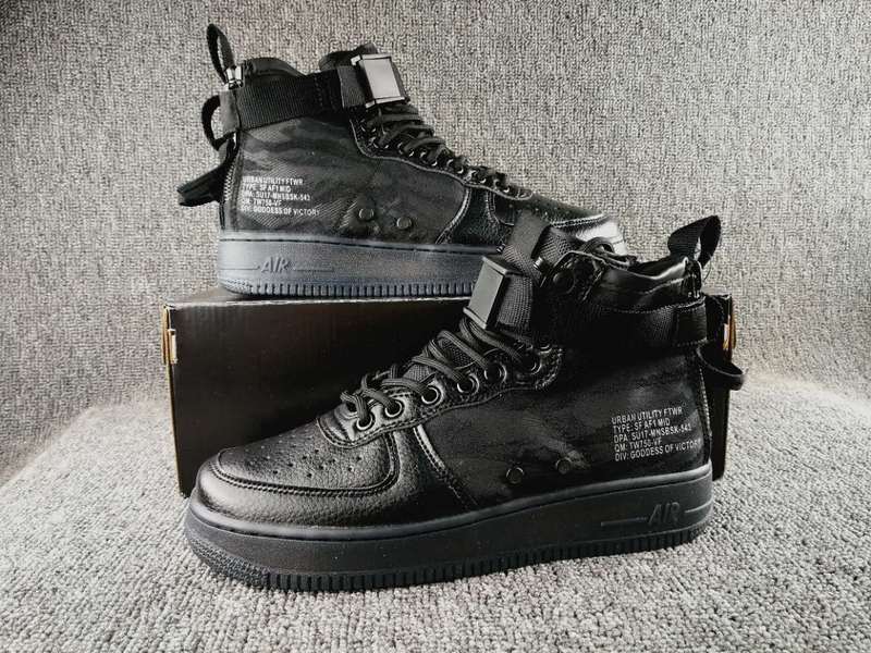 Women Nike Special Field SF AF1 Mid All Black Shoes